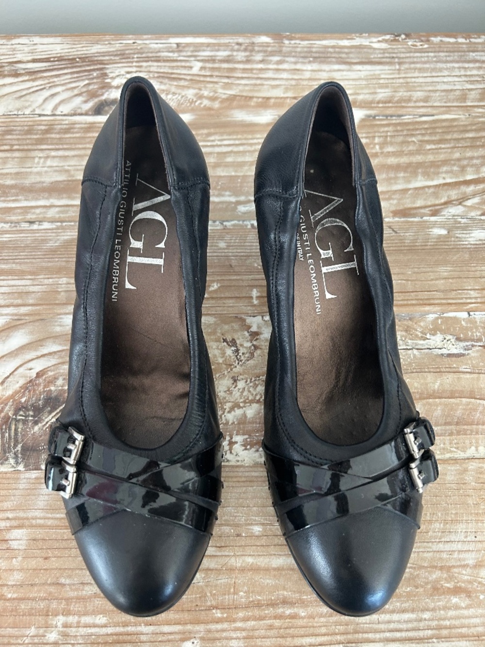 AGL Attilio Giusti Leombruni Leather Buckle Black Pumps 39.5 (9-9.5) - EUC
